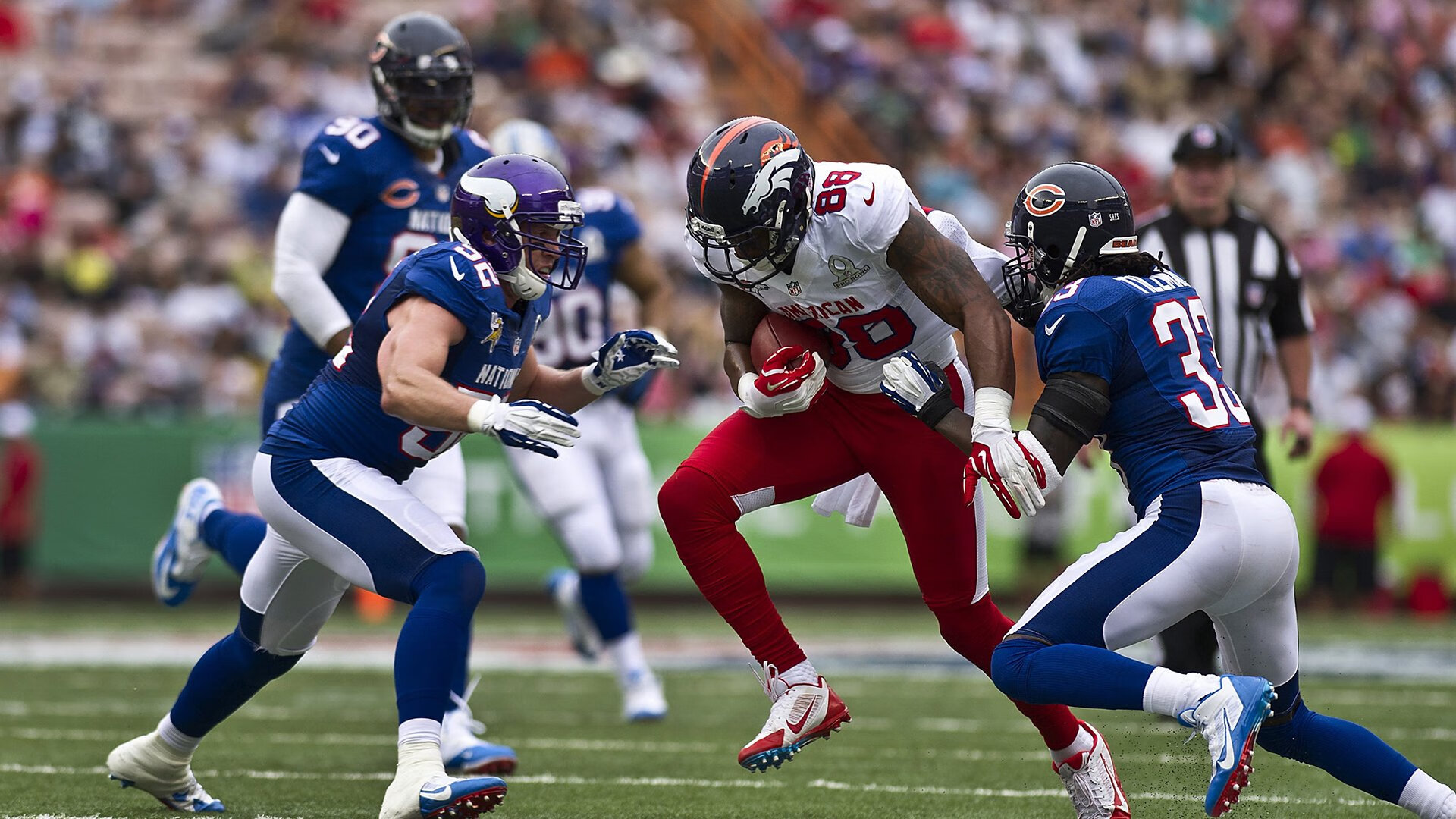 “美洲狮队在橄榄球冠军锦标赛展现强大韧性”